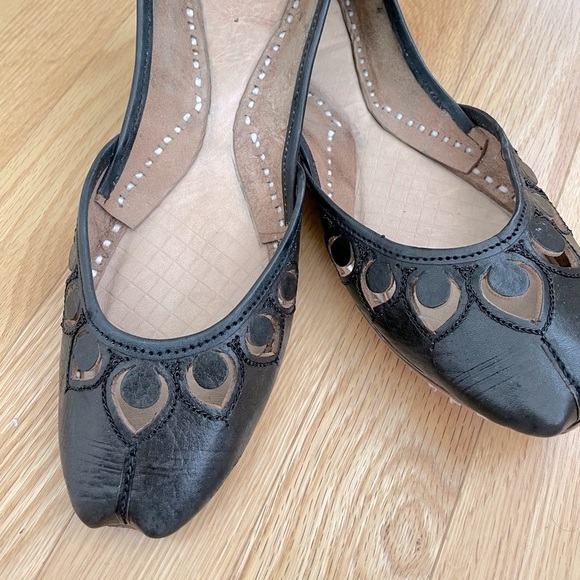 BNWT 💯 leather handmade khussa flats jutti - Picture 2 of 4